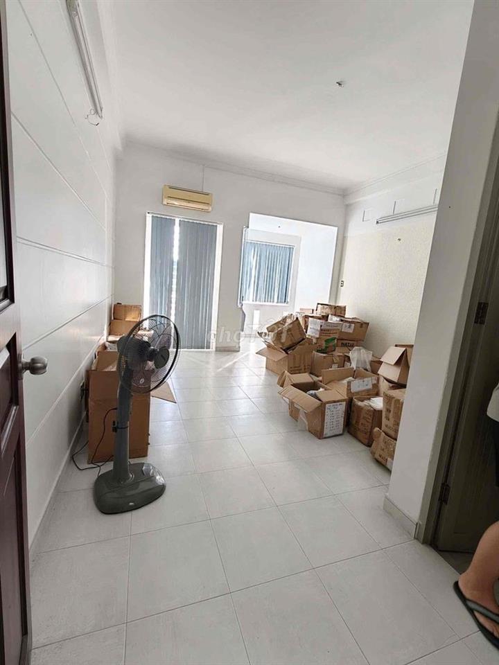 Nhà MT khu Aeon Tên Lửa 5x20,3.5 tấm,4 phòng