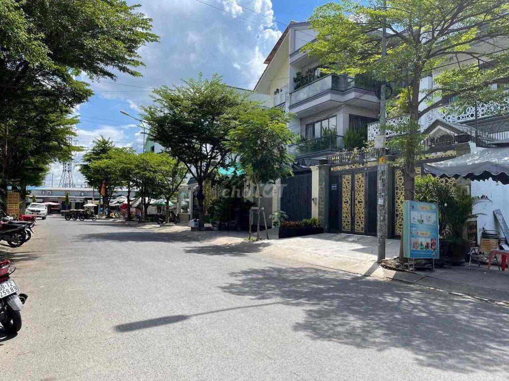 Biệt Thự sát Aeon Tên Lửa