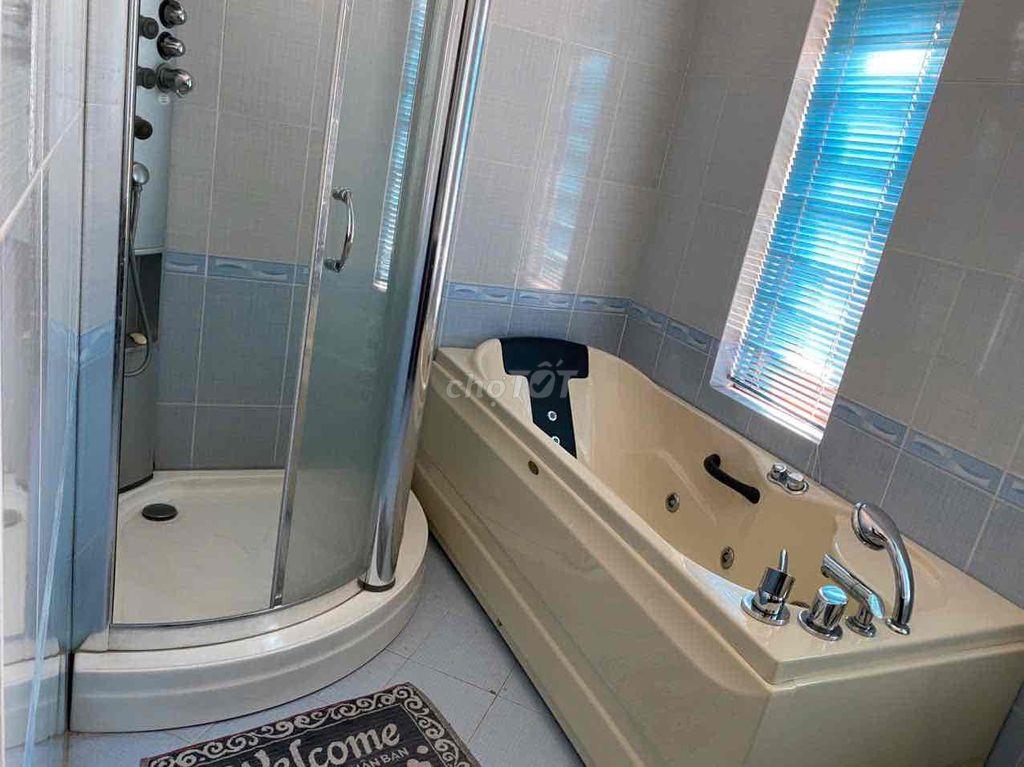 BIỆT THỰ ĐỐI DIỆN CÔNG VIÊN 200m2 FUll NỘI THẤT