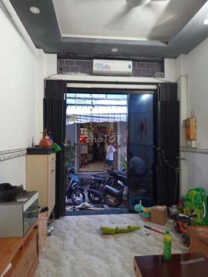 Nhà hẻm Lê Đình Cẩn 3x13.5,2 lầu Full nội thất
