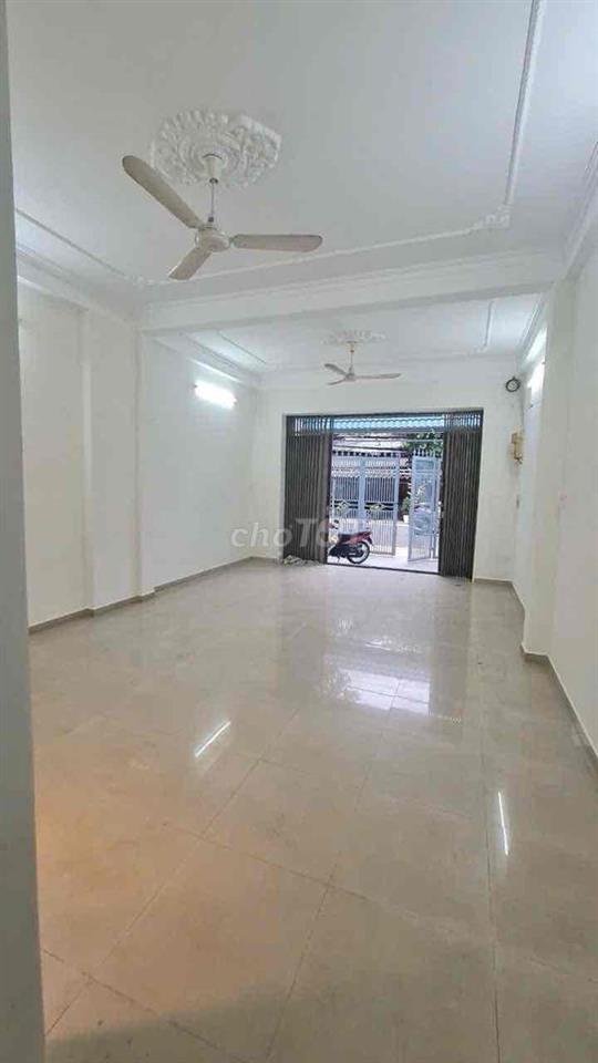Nhà khu Tên Lửa 5x20,3.5 tấm nhà mới