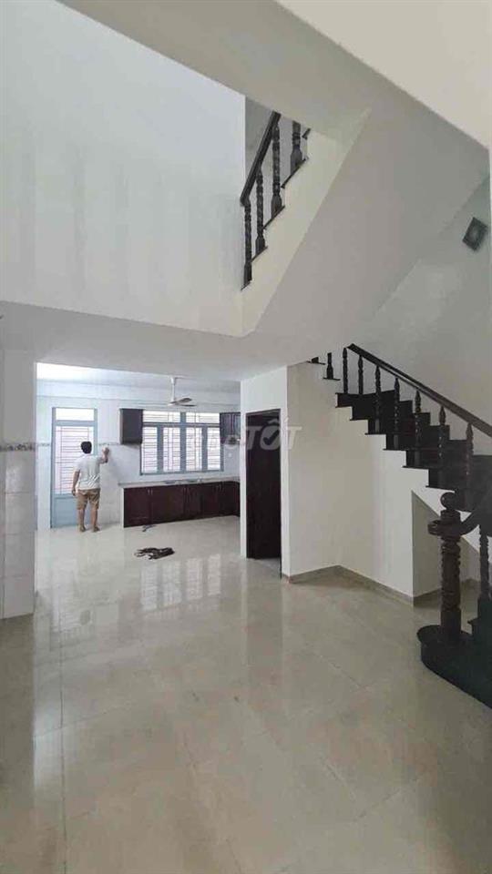 Nhà khu Tên Lửa 5x20,3.5 tấm nhà mới