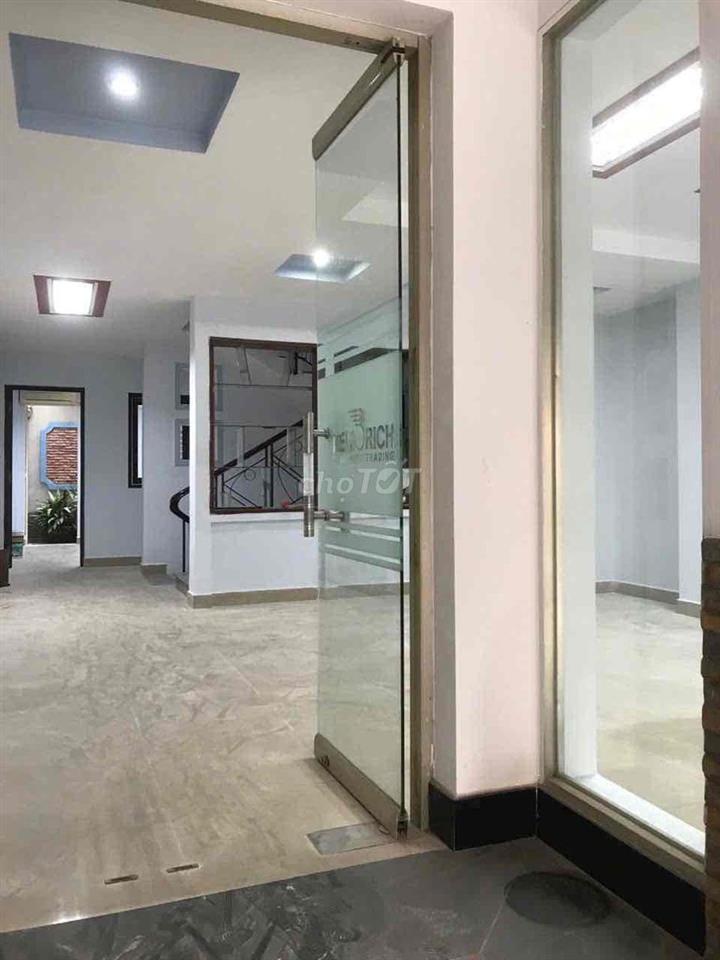 Nhà MT kinh Doanh khu Tên Lửa 4x21, hầm 3 Lầu