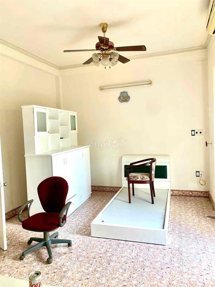 nhà Full nội thất khu Tên Lửa 6x12,2 Lầu