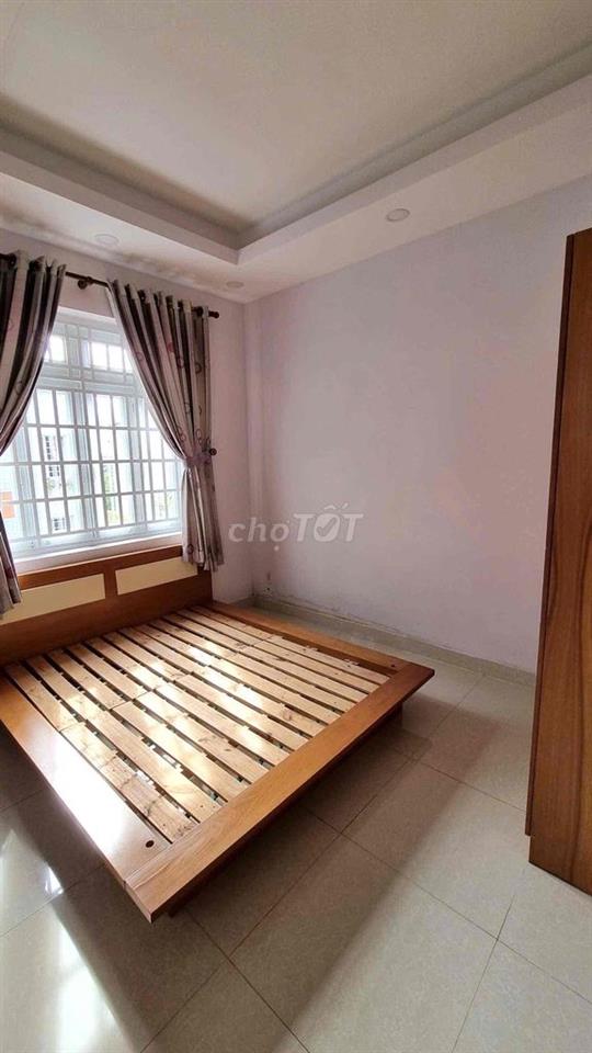 Villa khu Aeon Tên Lửa 8x14,2 Lầu ,5 PN Full nội thất