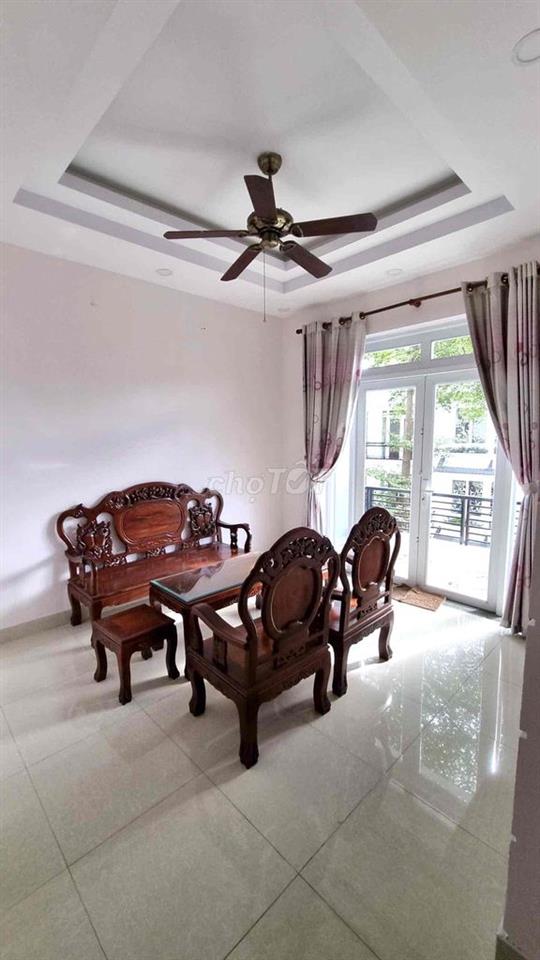 Villa khu Aeon Tên Lửa 8x14,2 Lầu ,5 PN Full nội thất