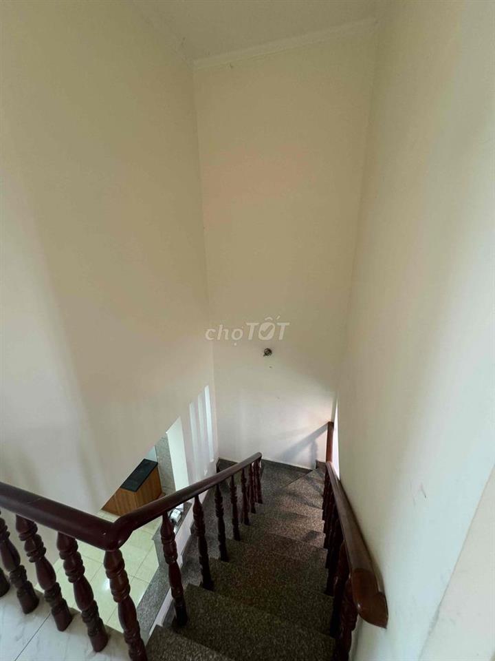 Bán nhà 80m2, có 2 mặt tiền tại chợ Bình thành, Bình hưng hoà B, BT