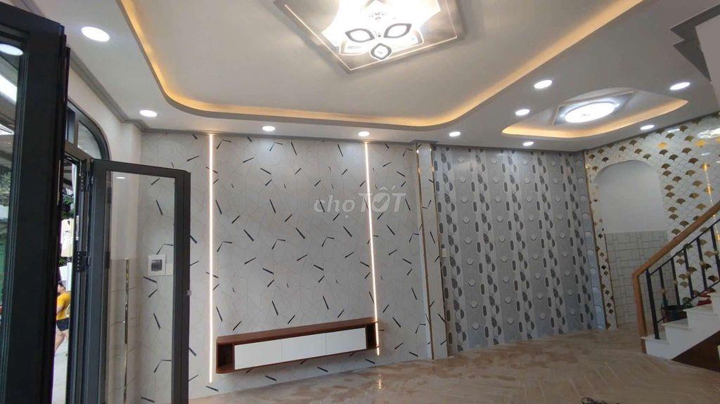 CHỈ 3.x TỶ SỠ HỮU NGAY NHÀ 46m2 - SÁT AEON TÂN PHÚ - HXH -NGANG LỚN 6M