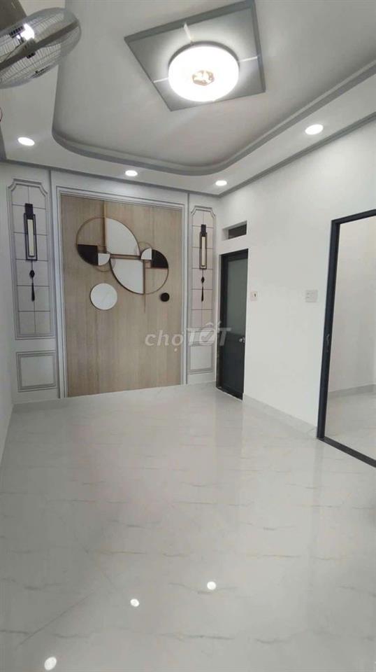 CHỈ 3.x TỶ SỠ HỮU NGAY NHÀ 46m2 - SÁT AEON TÂN PHÚ - HXH -NGANG LỚN 6M