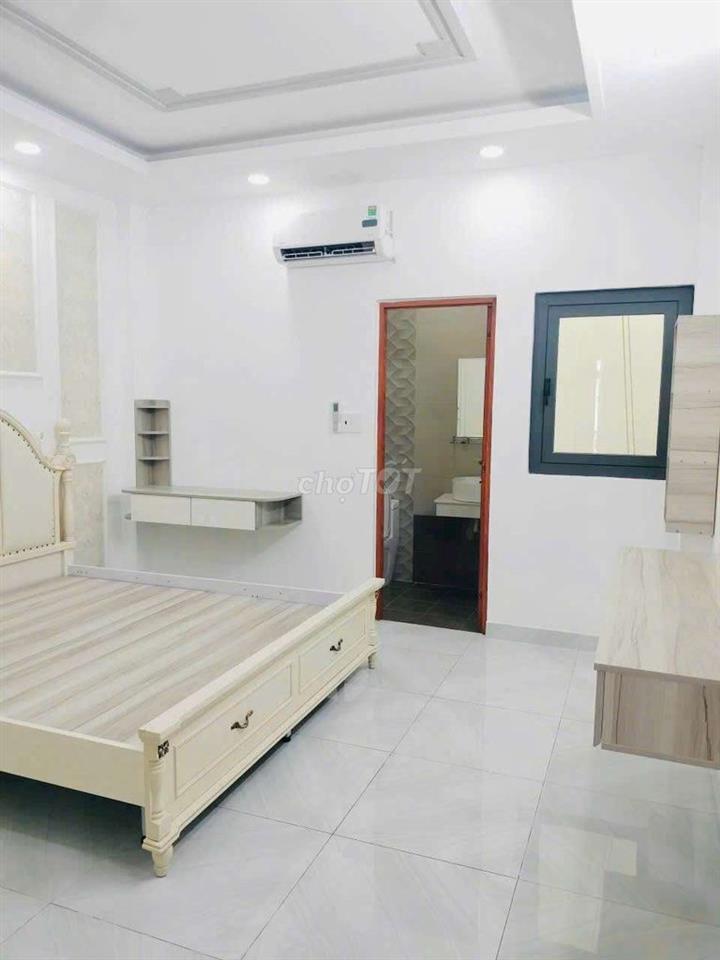 NHÀ XÂY MỚI 4X18M - 5 TẦNG - HẺM 6M THÔNG - 8 TỶ 200TR TL