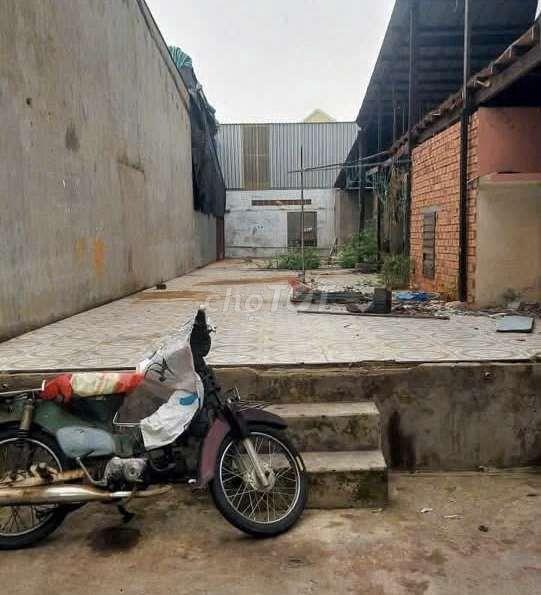 BÁN GẤP LÔ 103/ CHIẾN LƯỢC 4X20M - THỔ CƯ 100% - 4 TỶ 300TR  TL