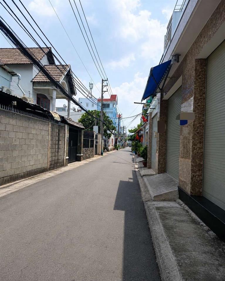 BÁN NHÀ TỈNH LỘ 10,TÂN TẠO, BÌNH TÂN, HXH, SHR, 42M², GIÁ 3,55 TỶ
