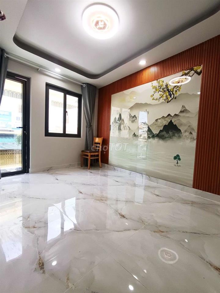Bán Nhà MTKD đối diện bến xe Miền Tây - 3 Tầng - SHR - 30m2 