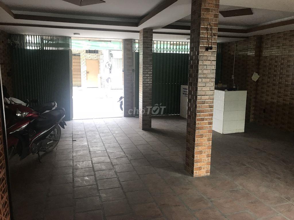Bán nhà chính chủ 2mt trước sau