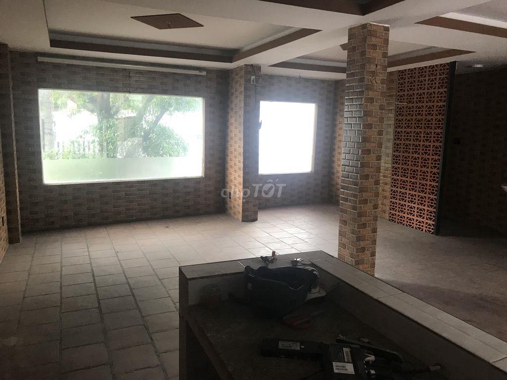 Bán nhà chính chủ 2mt trước sau
