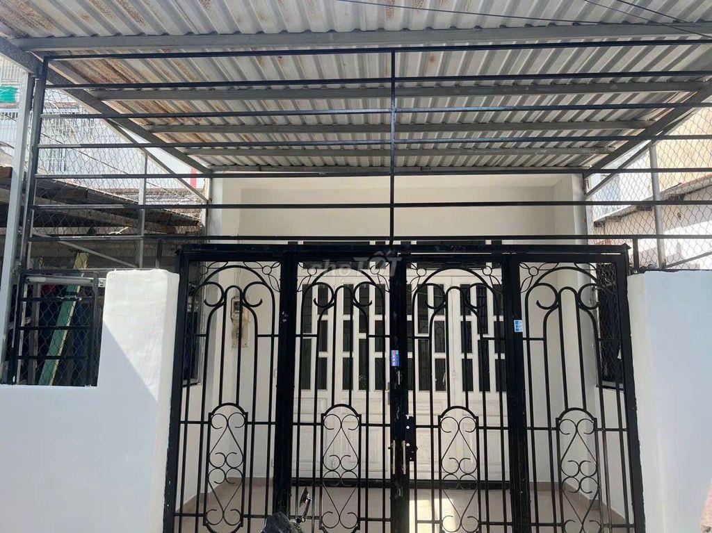 chủ cần bán gấp nhad nguyễn thị tú ,60m2 giá 4 tỷ Tl chính 