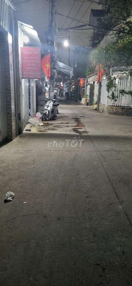 chủ cần bán gấp nhad nguyễn thị tú ,60m2 giá 4 tỷ Tl chính 