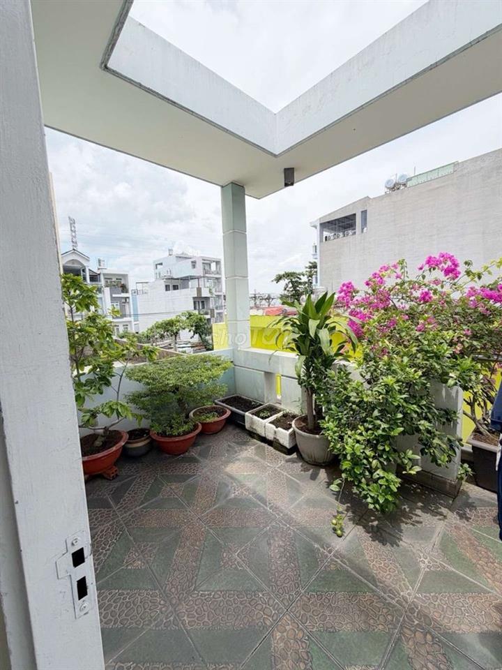 NHÀ CẠNH MĂT TIỀN NGUYỄN VĂN KHỐI