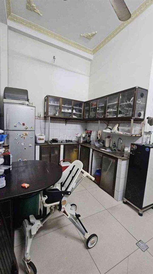 chủ cần tiền bán gấp nhà Nguyễn tư giản