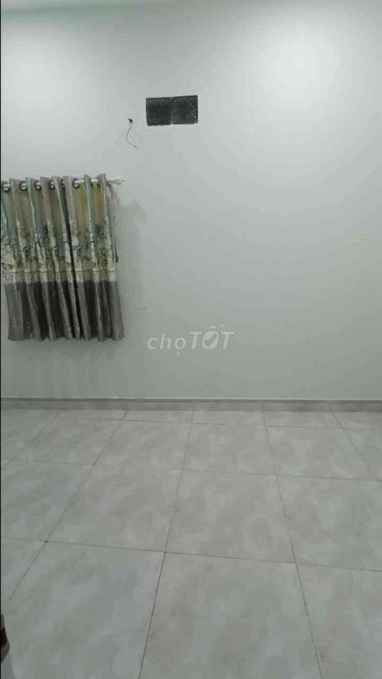 chủ nhiệt bán ,cần ra nhanh nhà  gần EMART phan huy ich