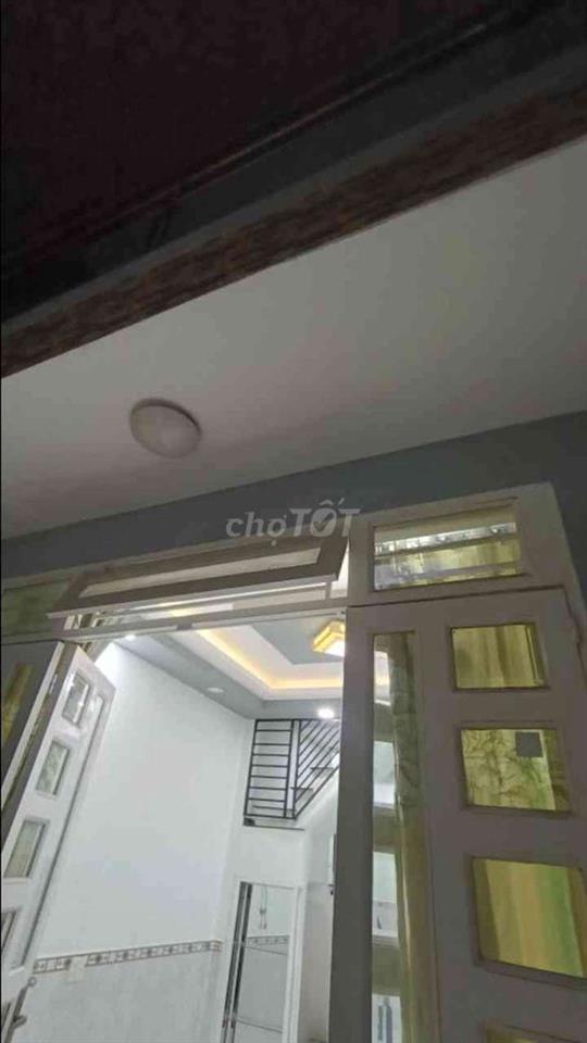 chủ nhiệt bán ,cần ra nhanh nhà  gần EMART phan huy ich