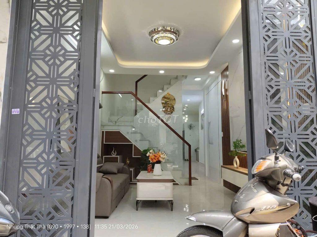 BÁN NHÀ 4PN SHR 82M2 NGAY Lê Đại HÀNH, 200M TỚI CV PHÚ THỌ || QUẬN 11