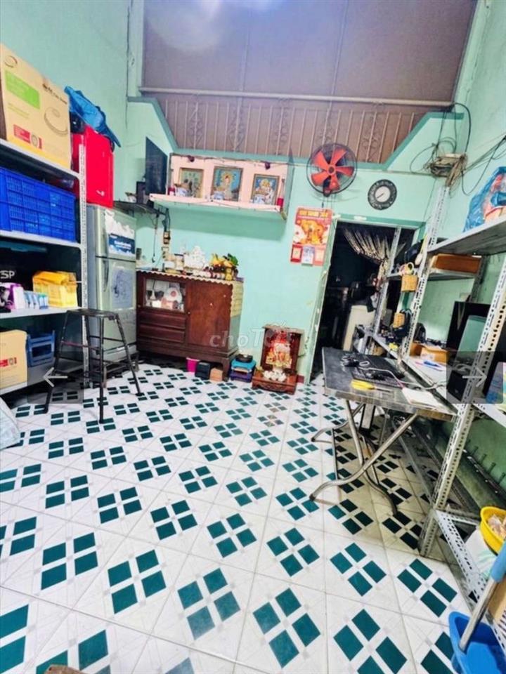 BÁN ĐẤT TẶNG NHÀ TRỆT LỬNG 48M2 SỬ DỤNG HXH gần Đầm Sen Park Hơn 3.9T