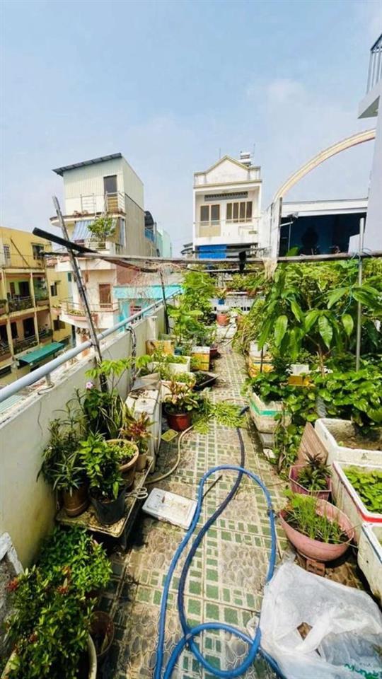 BÁN NHÀ HẺM THÔNG Ô TÔ SHR 70M2 5PN gần Đầm Sen Park Hơn 9 Tỷ