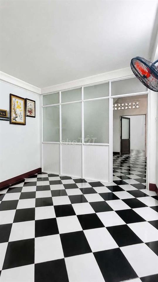 BÁN NHÀ HẺM THÔNG Ô TÔ SHR 70M2 5PN gần Đầm Sen Park Hơn 9 Tỷ