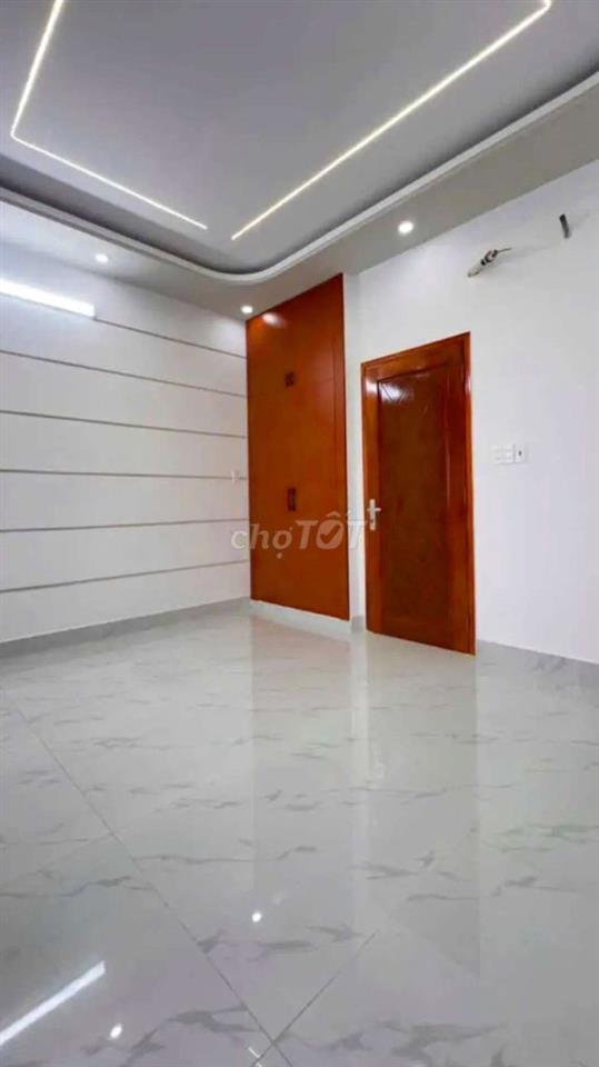 BÁN NHÀ 5 TẦNG 6PN HẺM 8M Ô TÔ TRÁNH giáp Quận 6