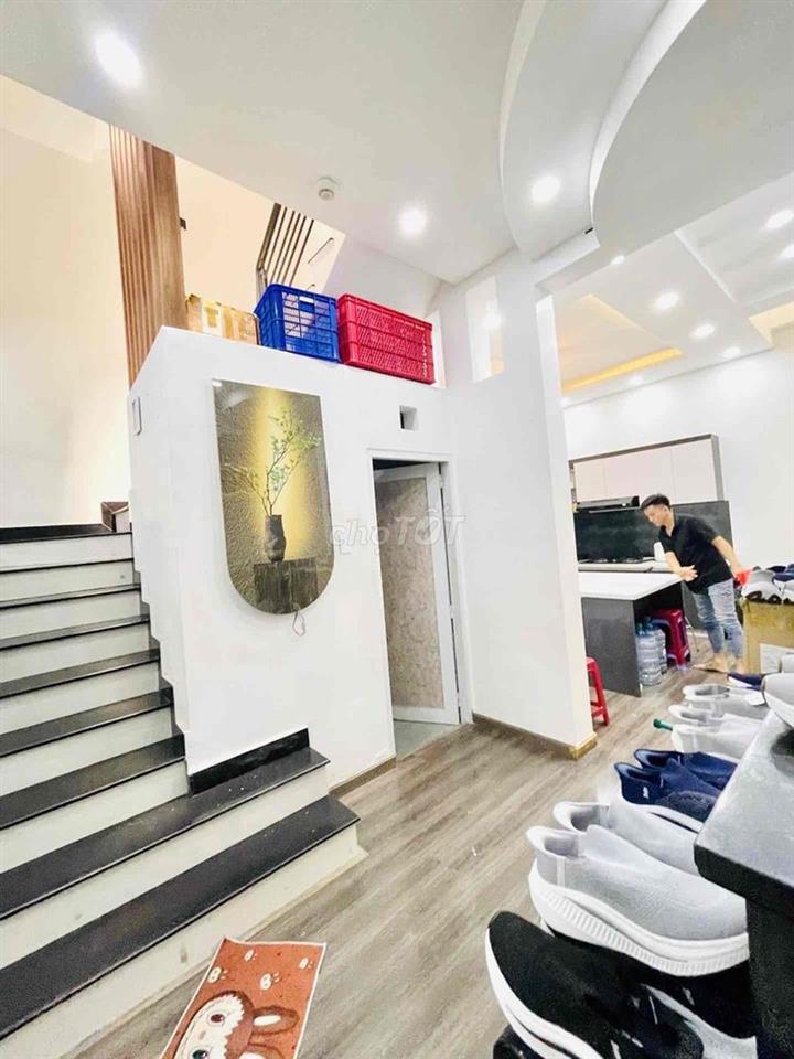 3 Tầng - 5 x 15 - Giá 6 Tỷ - Tân Kỳ Tân Quý - Đường Nhựa - Bình Tân