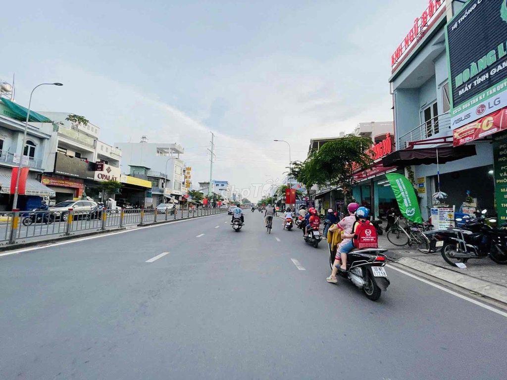 3 Tầng - 5 x 15 - Giá 6 Tỷ - Tân Kỳ Tân Quý - Đường Nhựa - Bình Tân