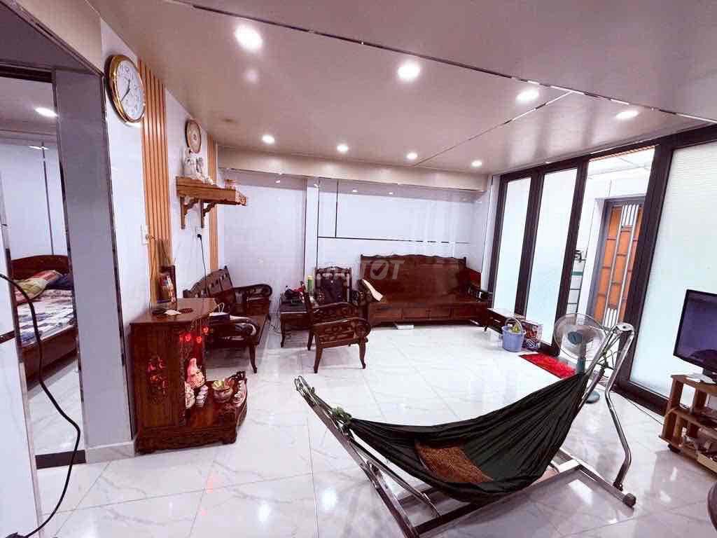 Ngang 8 x 12 - Chỉ 4.3 Tỷ - Hẻm Xe Tải, Bình Trị Đông, Tân Hoà Đông
