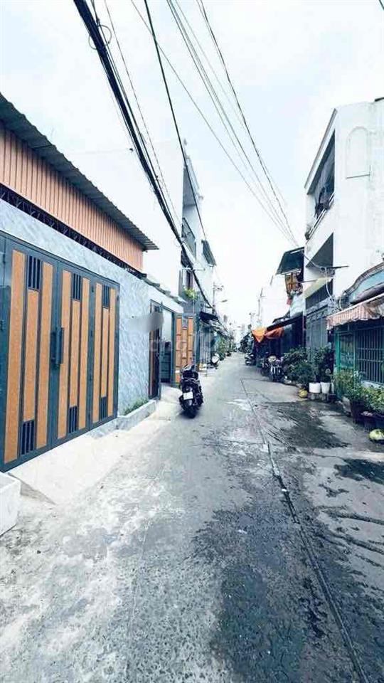 Ngang 8 x 12 - Chỉ 4.3 Tỷ - Hẻm Xe Tải, Bình Trị Đông, Tân Hoà Đông