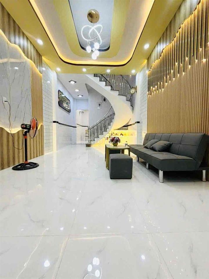 3 Tầng Đẹp - 4x16m - Nhỉnh 6 Tỷ - Gần Công Viên Phú Lâm