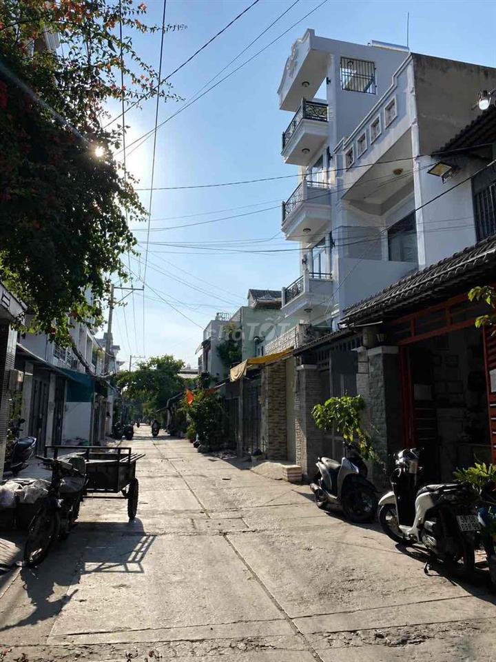 NHÀ 7x16M – 5.X TỶ – HẺM XE HƠI 6M – LÊ VĂN QUỚI – BÌNH TÂN