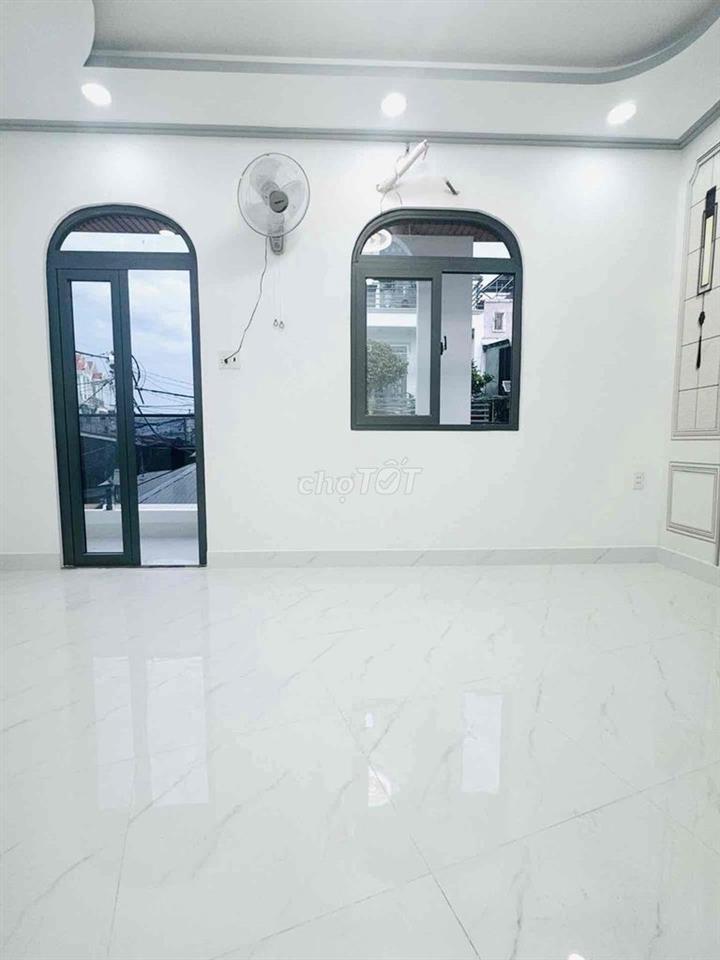 NGANG 5.8 X 14 - GIÁ 3.5 TỶ - SÁT AEON TÂN PHÚ - KO QUY HOẠCH