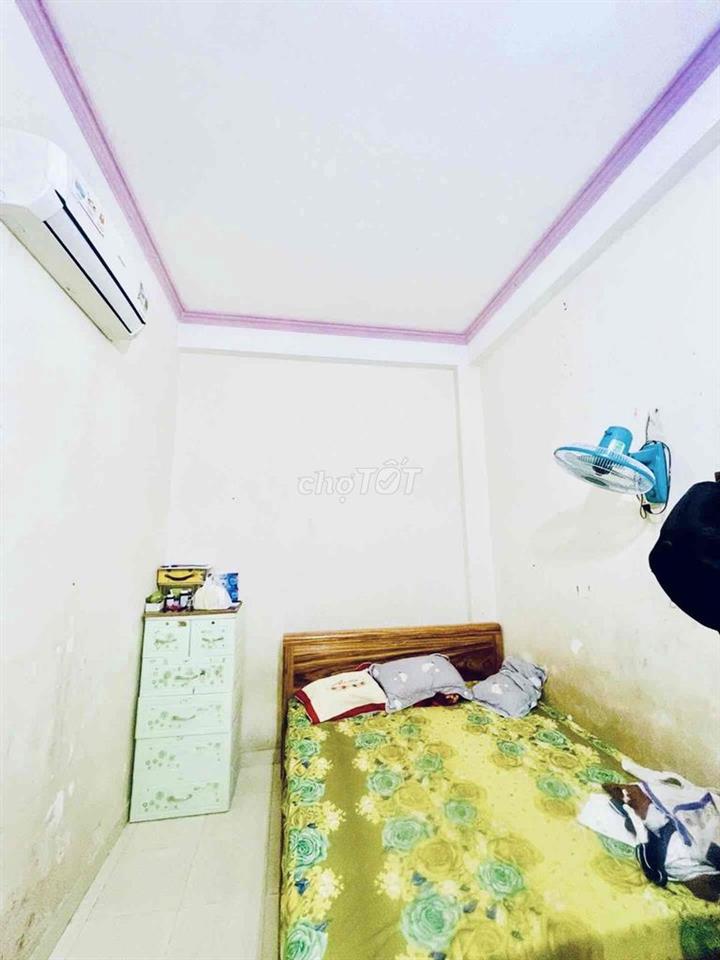 Nhà 5 x 17 - Chỉ 5 Tỷ Nhỉnh - Hẻm Xe Hơi, Bờ Bao Tân Thắng, Hương Lộ 3
