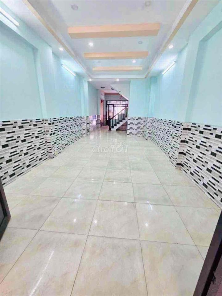 Nhà 4 x 23 - Chỉ 5.x Tỷ - Hẻm Xe Tải Thông - Đường Phan Anh
