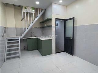 Nhà đẹp ở ngay Giá 2.1 tỷ Tân Hòa Đông  Q6
