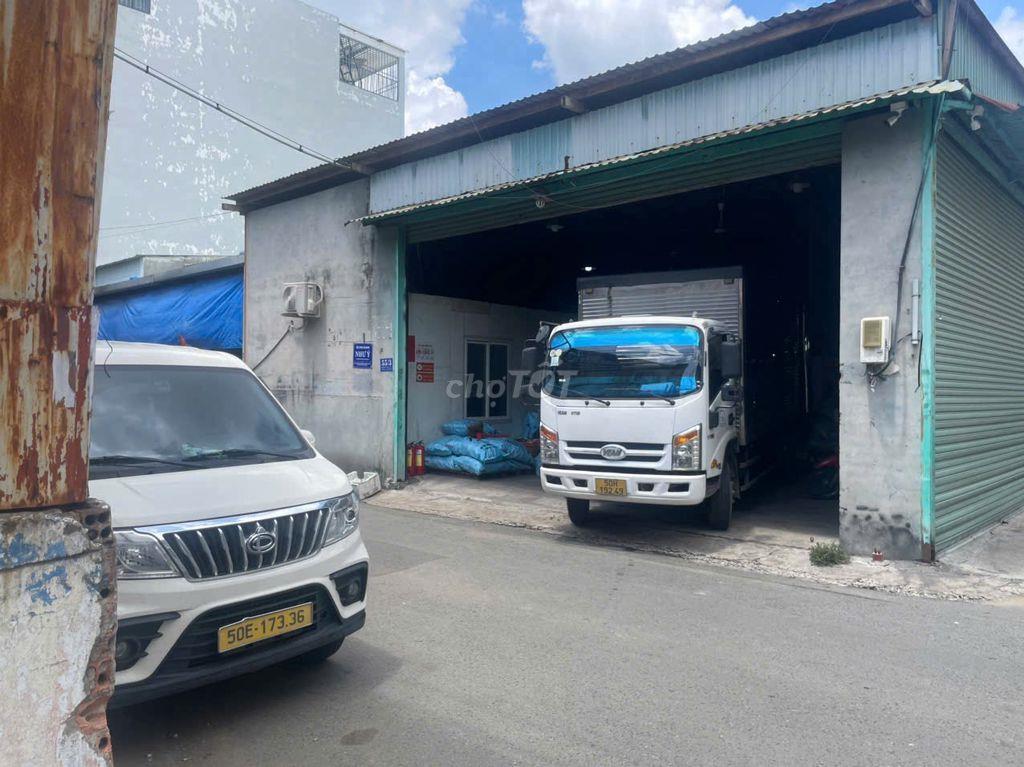 xưởng 12x17 đường xe tải ngay góc ngã tư