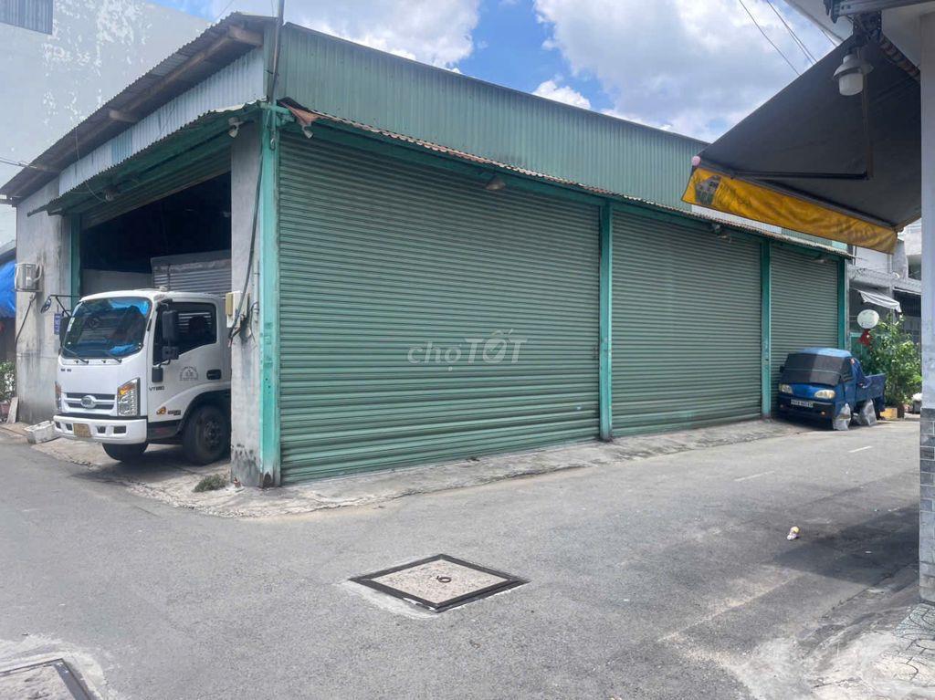 xưởng 12x17 đường xe tải ngay góc ngã tư