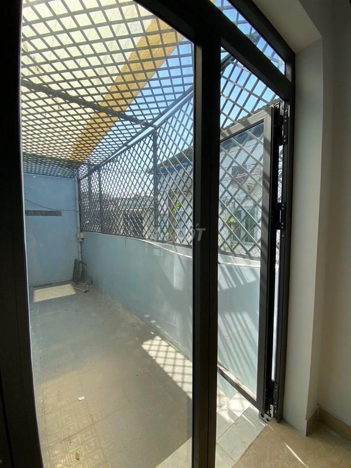 Chính chủ bán nhà 1T1L 2PN, 2WC, sổ riêng, công chứng ngay –Hồ Học Lãm