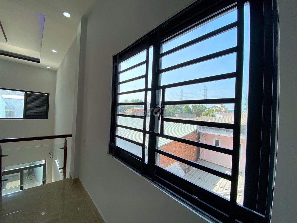Chính chủ bán nhà 1T1L 2PN, 2WC, sổ riêng, công chứng ngay –Hồ Học Lãm