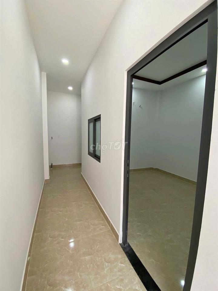 Chính chủ bán nhà 1T1L 2PN, 2WC, sổ riêng, công chứng ngay –Hồ Học Lãm