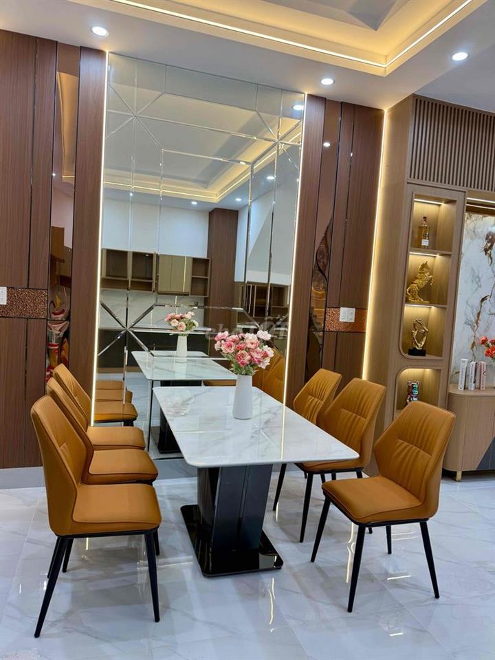 🍏🍏🍏 NHÀ 1 TRỆT 1 LẦU XÂY MỚI FULL NỘI THẤT HẺM 194 ĐƯỜNG CHIẾN LƯỢC -