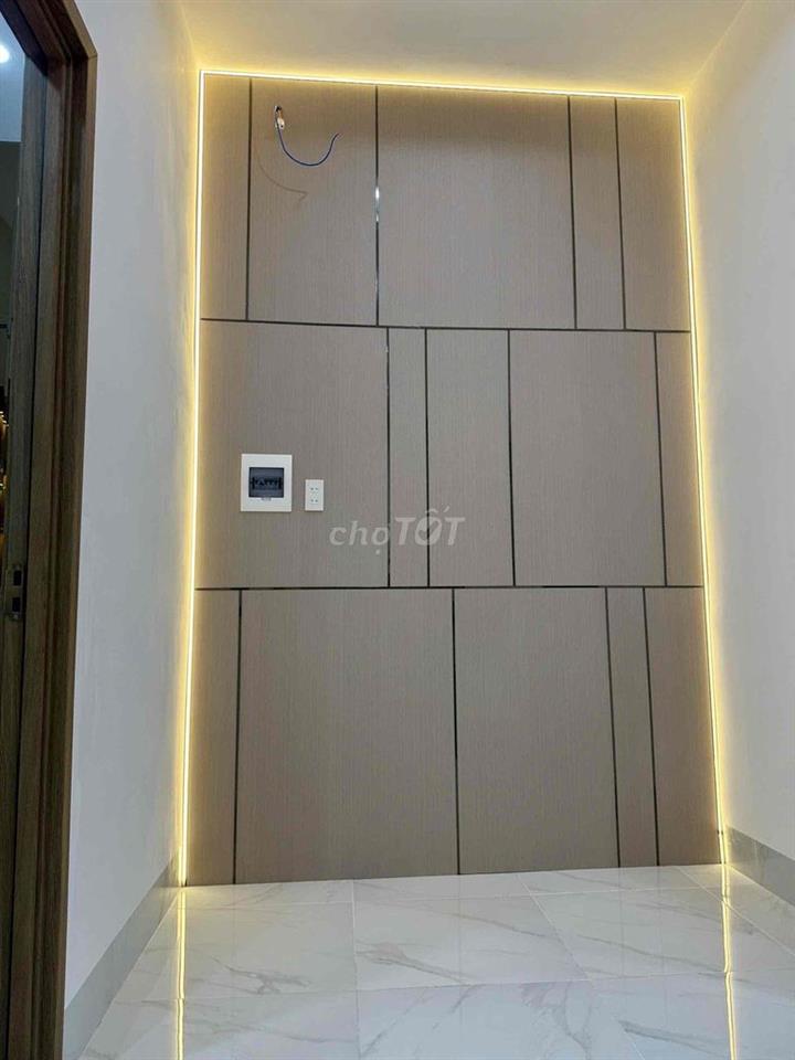 🍏🍏🍏 NHÀ 1 TRỆT 1 LẦU XÂY MỚI FULL NỘI THẤT HẺM 194 ĐƯỜNG CHIẾN LƯỢC -