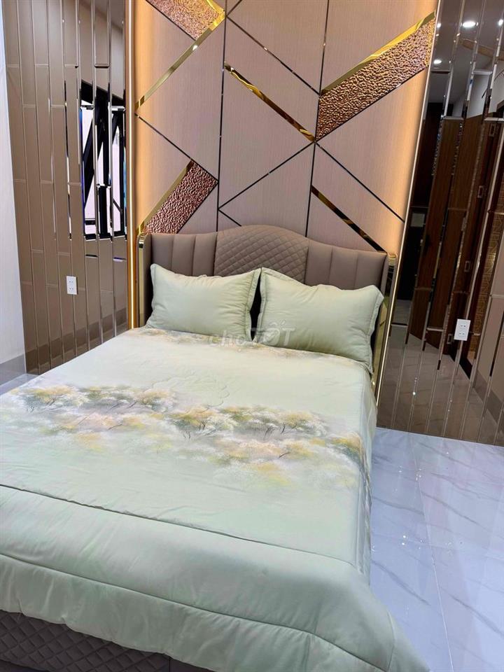 🍏🍏🍏 NHÀ 1 TRỆT 1 LẦU XÂY MỚI FULL NỘI THẤT HẺM 194 ĐƯỜNG CHIẾN LƯỢC -