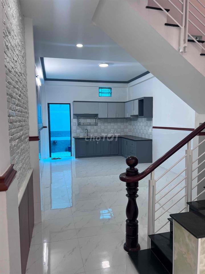 Bán nhà gấp đường liên khu 4/5 Bình hưng hoà, Bình Tân , gần gò mây, g