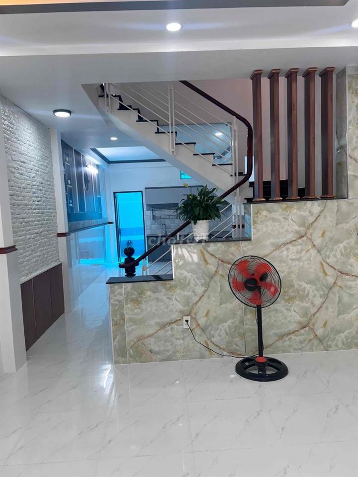 Bán nhà gấp đường liên khu 4/5 Bình hưng hoà, Bình Tân , gần gò mây, g